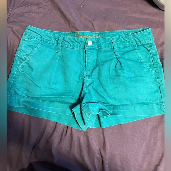 American Rag Turquoise Mid Rise Jean Shorts Sz 9 - Picture 1 of 8